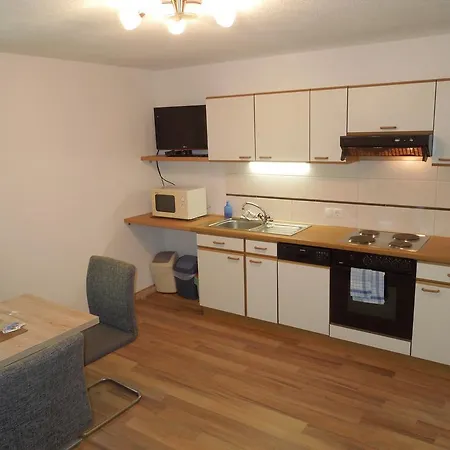 Haus Moslehof Apartment *