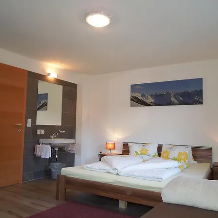 Haus Moslehof Apartment *